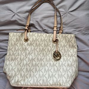 White Michael Kors Bag